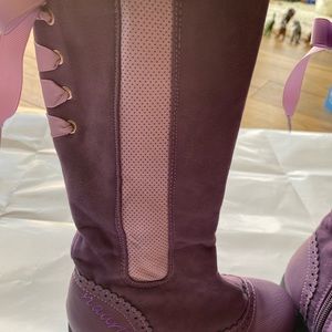 Girls boots